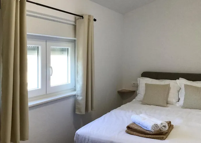 3 Bedroom Cozy In Дом отдыха Сукошан
